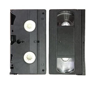 محول كاسيت VHS-C مع غطاء واقٍ